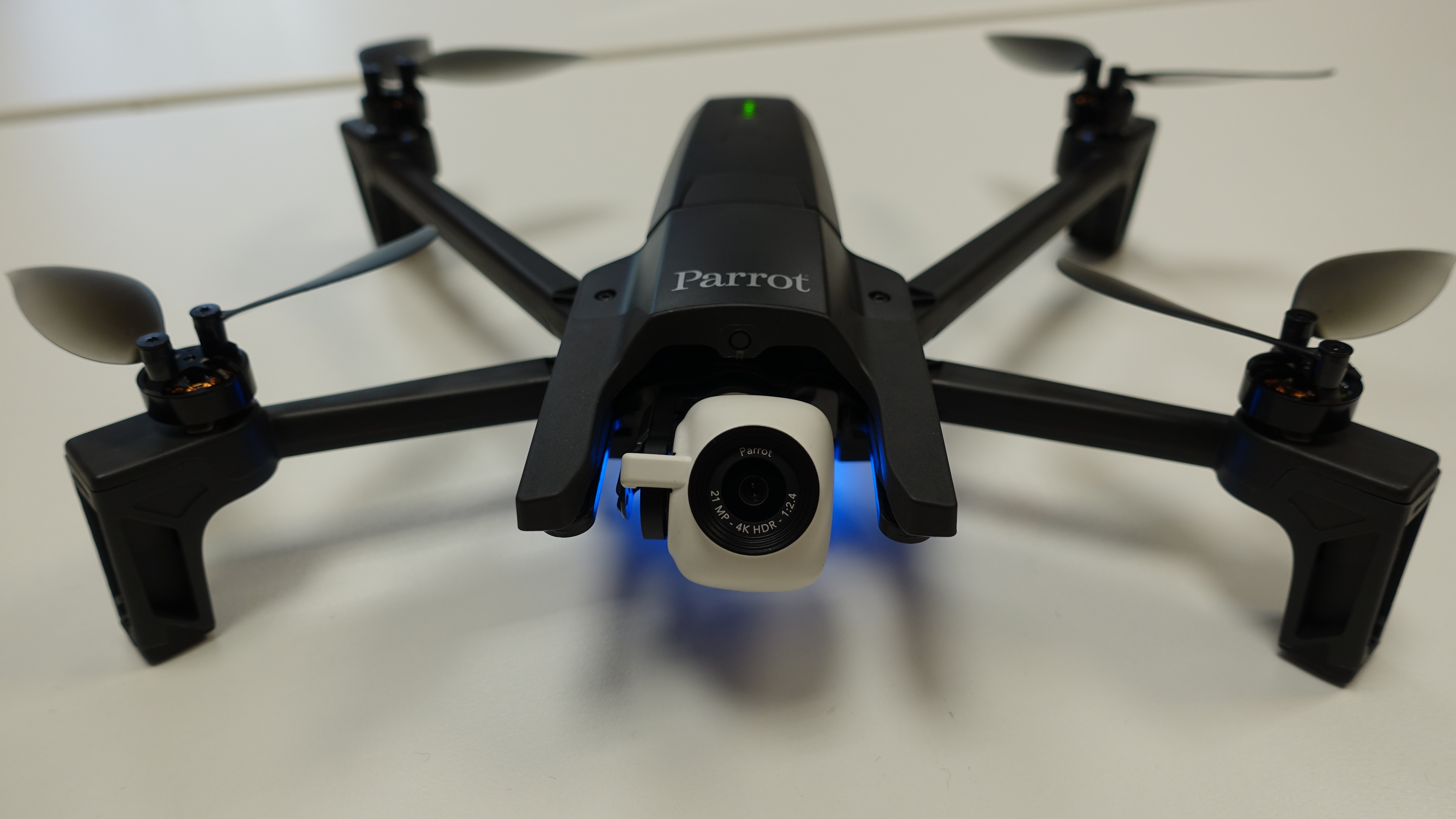 Parrot Anafi drone déplié