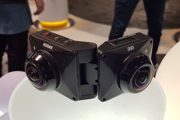 Caméra Kodak Pixpro 3D Pivot vue de face