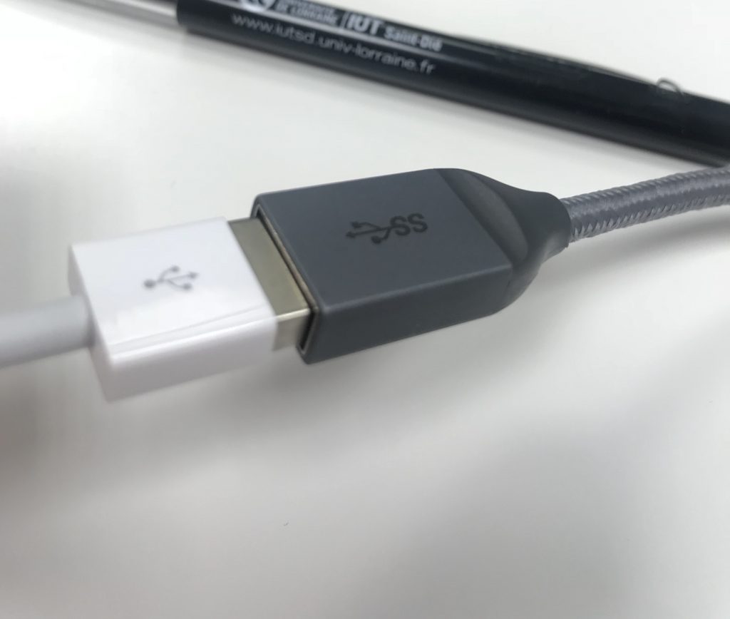 Branchement câble USB Type C vers USB Type A