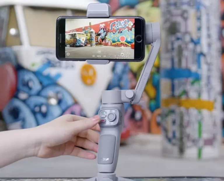 À qui s'adresse le stabilisateur Zhiyun Smooth Q3 ?