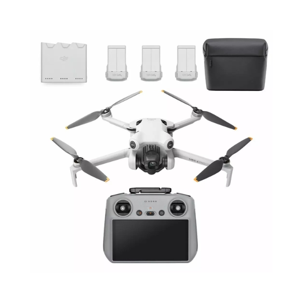 Drone DJI Mini 4 Pro en version Fly More Combo